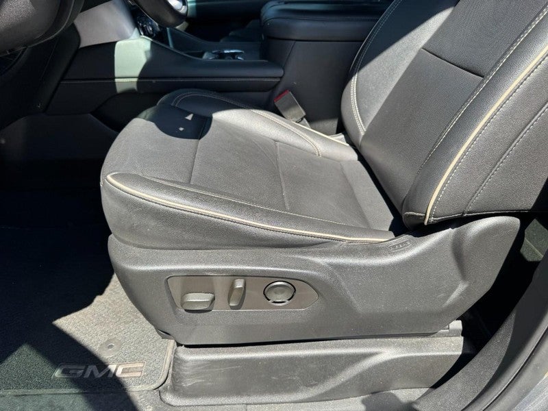 2022 GMC Yukon 4WD 4dr SLT