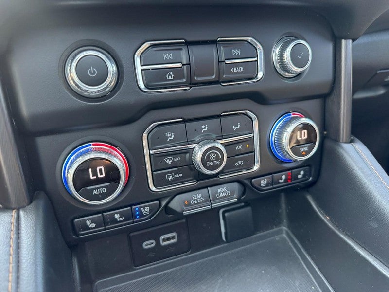 2023 GMC Yukon XL 4WD 4dr AT4