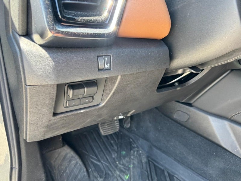 2025 GMC Canyon 4WD Crew Cab AT4