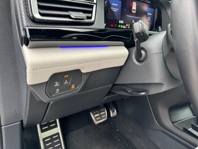 2025 Volkswagen Atlas Cross Sport 2.0T SEL Premium R-Line 4MOTION