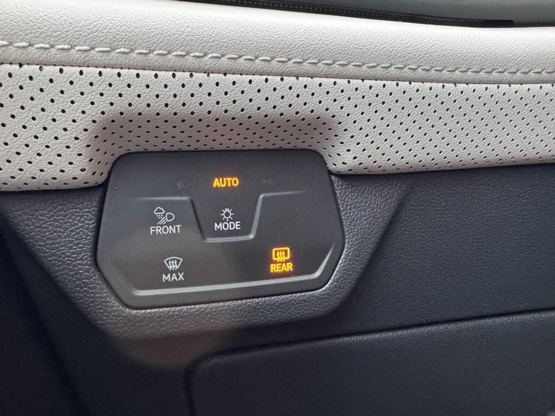 2025 Volkswagen Atlas Cross Sport 2.0T SEL Premium R-Line 4MOTION