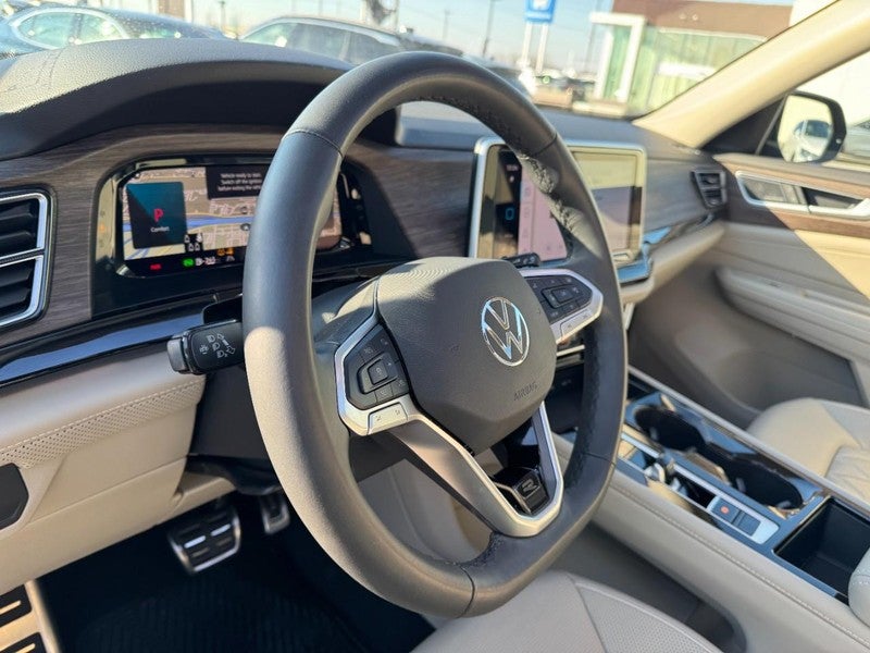 2025 Volkswagen Atlas 2.0T SEL Premium R-Line 4MOTION