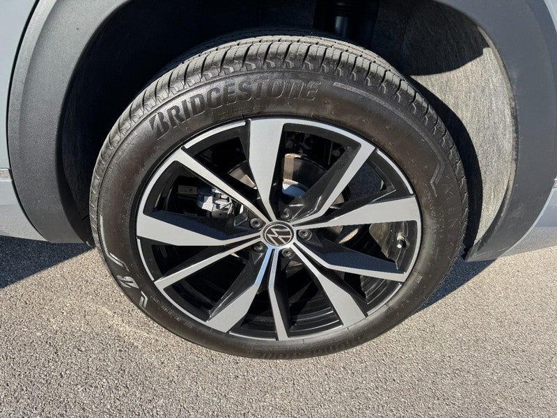 2025 Volkswagen Atlas 2.0T SEL Premium R-Line 4MOTION