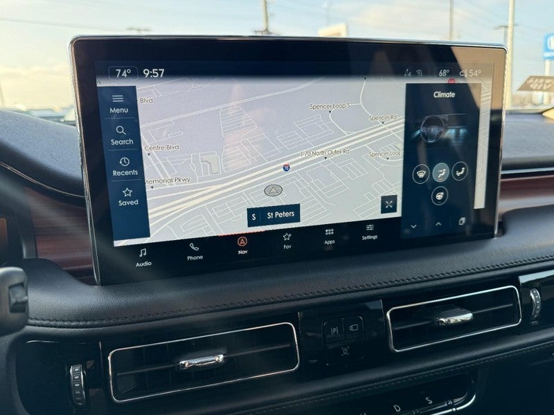 2023 Lincoln Nautilus Reserve FWD