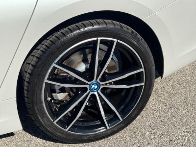 2022 BMW 3 Series 330e xDrive Plug-In Hybrid North America
