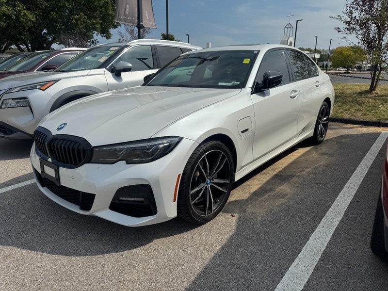 2022 BMW 3 Series 330e xDrive Plug-In Hybrid North America
