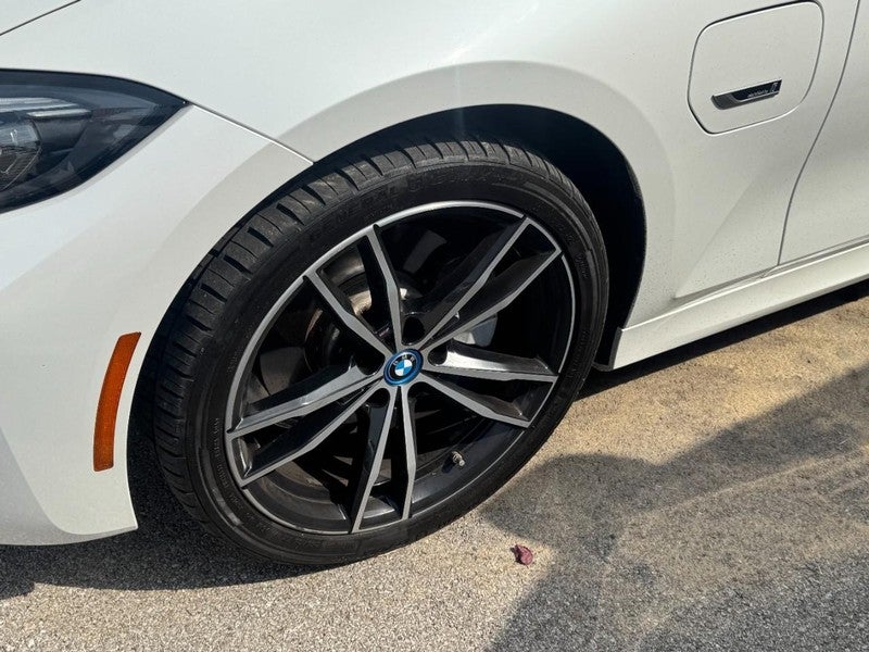 2022 BMW 3 Series 330e xDrive Plug-In Hybrid North America