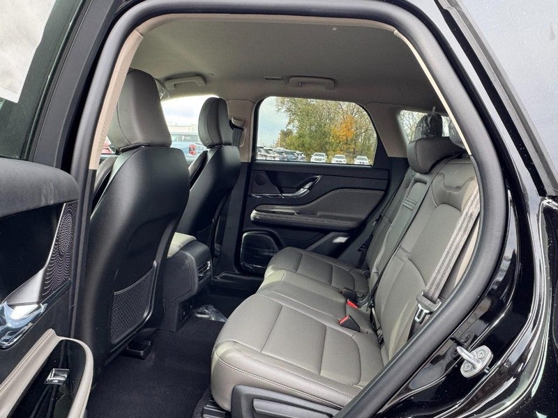 2026 Lincoln Corsair Premiere AWD