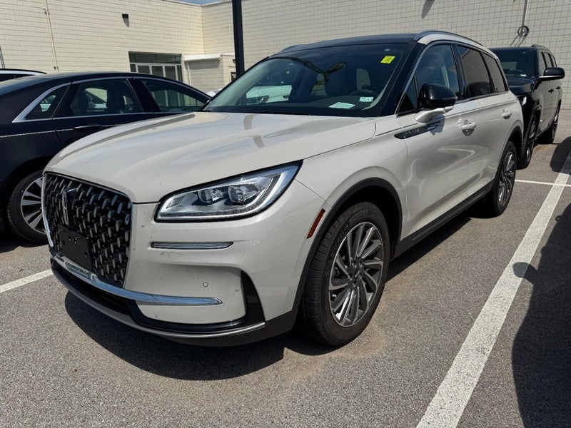 2023 Lincoln Corsair Reserve FWD
