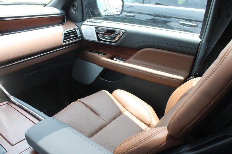 2023 Lincoln Navigator Reserve 4x2