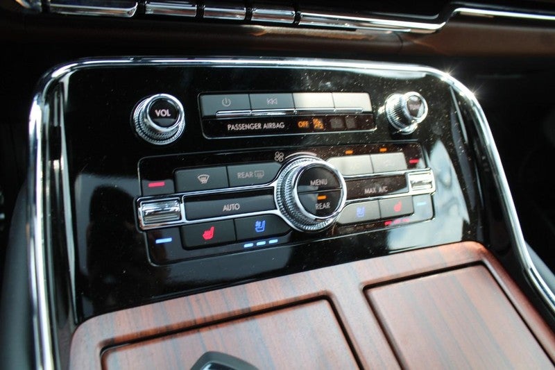 2023 Lincoln Navigator Reserve 4x2