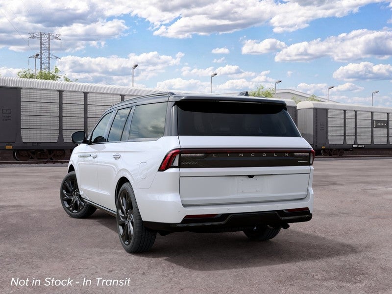 2027 Lincoln Navigator Black Label 4x4