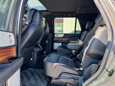 2022 Lincoln Navigator Black Label 4x4