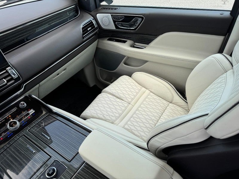 2022 Lincoln Navigator Black Label 4x4