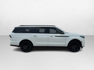 2025 Lincoln Navigator L Reserve 4x4