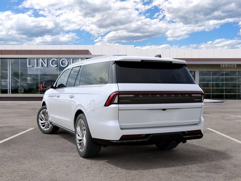 2027 Lincoln Navigator L Reserve 4x4