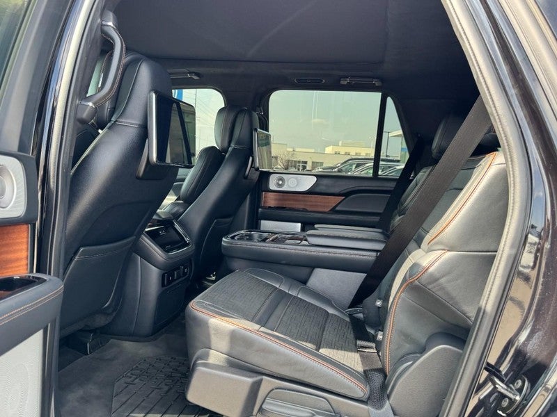 2022 Lincoln Navigator L Black Label 4x4