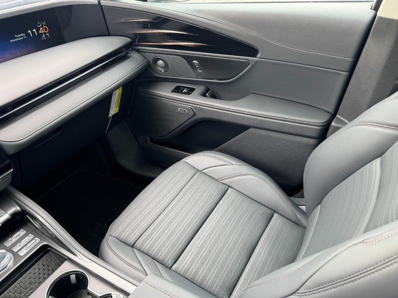 2026 Lincoln Nautilus Reserve AWD