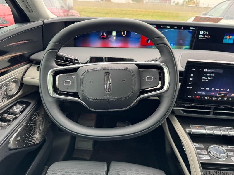 2025 Lincoln Nautilus Reserve AWD