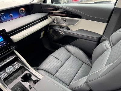 2025 Lincoln Nautilus Reserve AWD