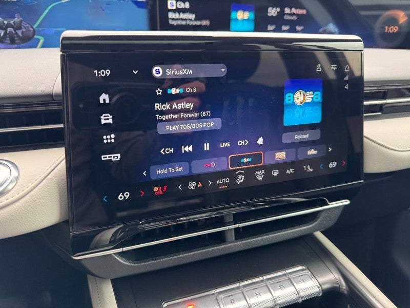 2025 Lincoln Nautilus Reserve AWD