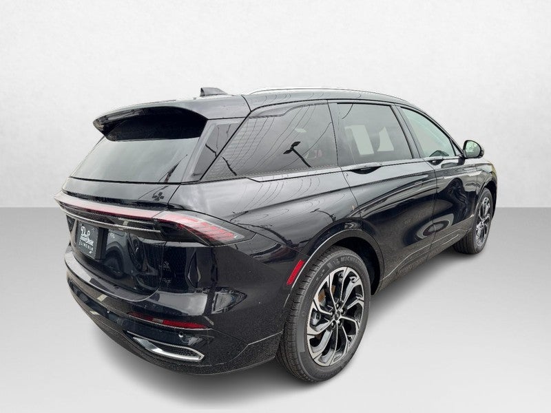 2025 Lincoln Nautilus Reserve AWD