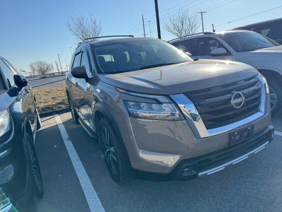 2023 Nissan Pathfinder Platinum 4WD