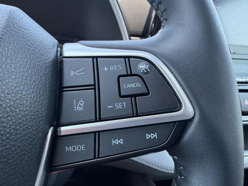 2022 Toyota Highlander XLE AWD (Natl)