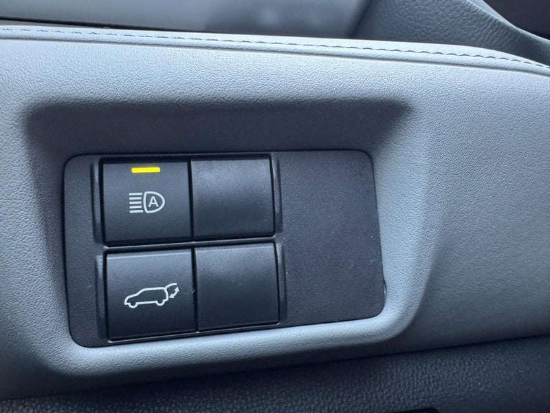 2022 Toyota Highlander XLE AWD (Natl)