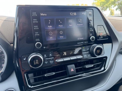 2022 Toyota Highlander XLE AWD (Natl)