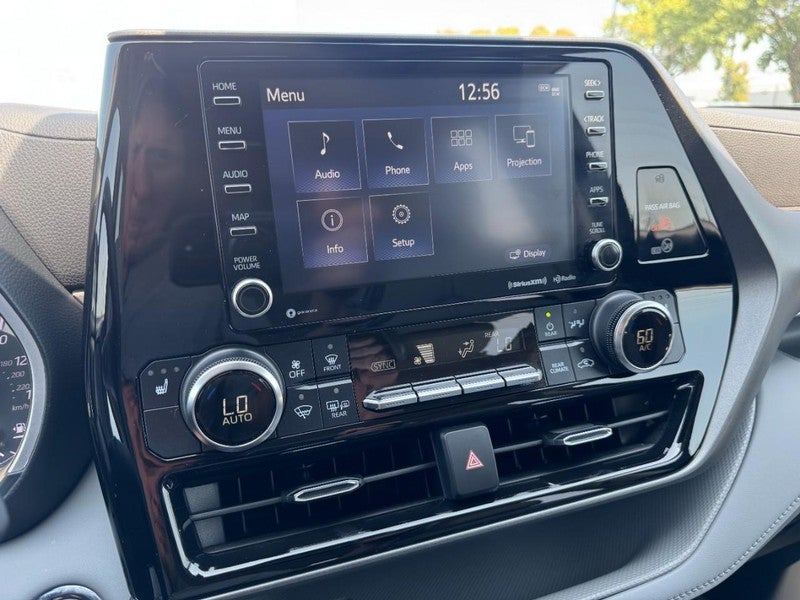 2022 Toyota Highlander XLE AWD (Natl)
