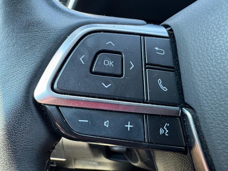 2021 Toyota Highlander XLE AWD (Natl)
