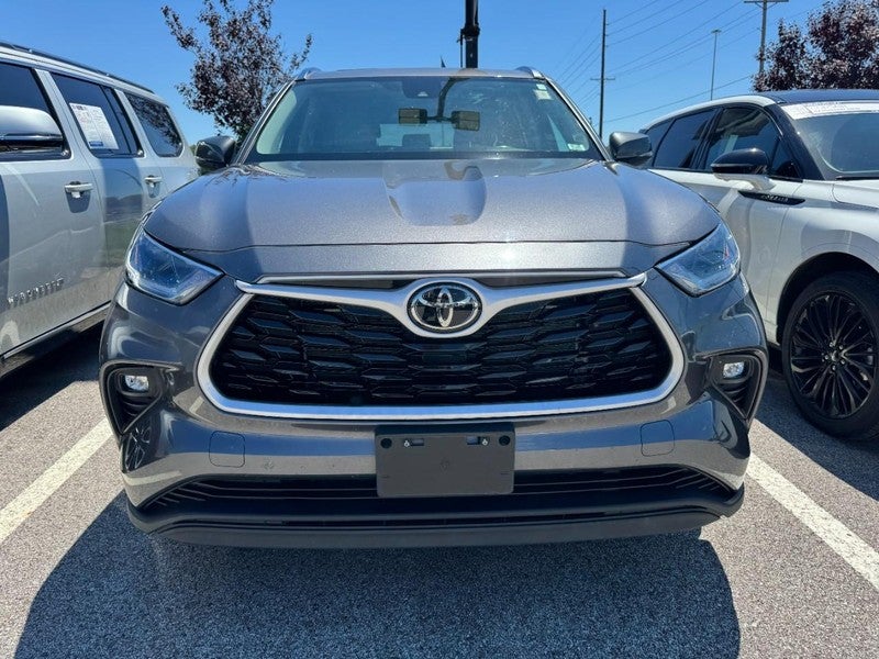 2021 Toyota Highlander XLE AWD (Natl)