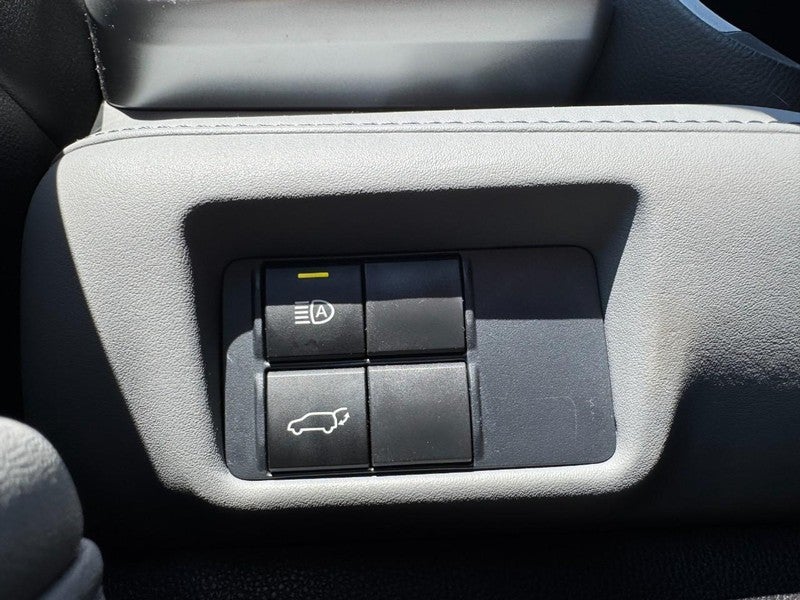 2021 Toyota Highlander XLE AWD (Natl)