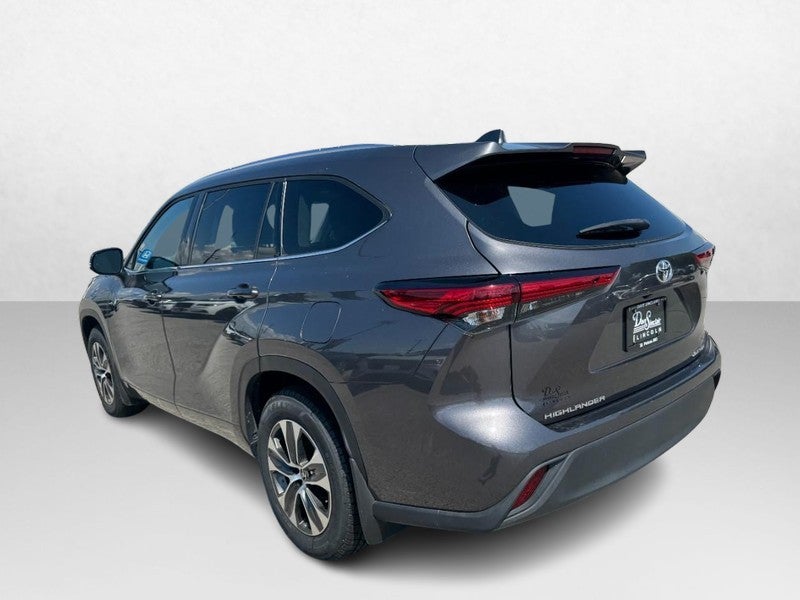 2021 Toyota Highlander XLE AWD (Natl)