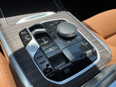 2024 BMW X7 xDrive40i Sports Activity Vehicle