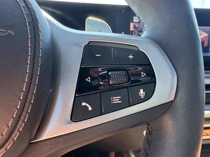 2024 BMW X7 xDrive40i Sports Activity Vehicle