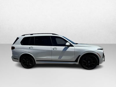 2024 BMW X7 xDrive40i Sports Activity Vehicle