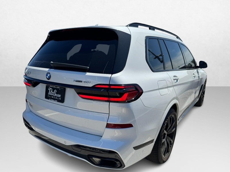 2024 BMW X7 xDrive40i Sports Activity Vehicle