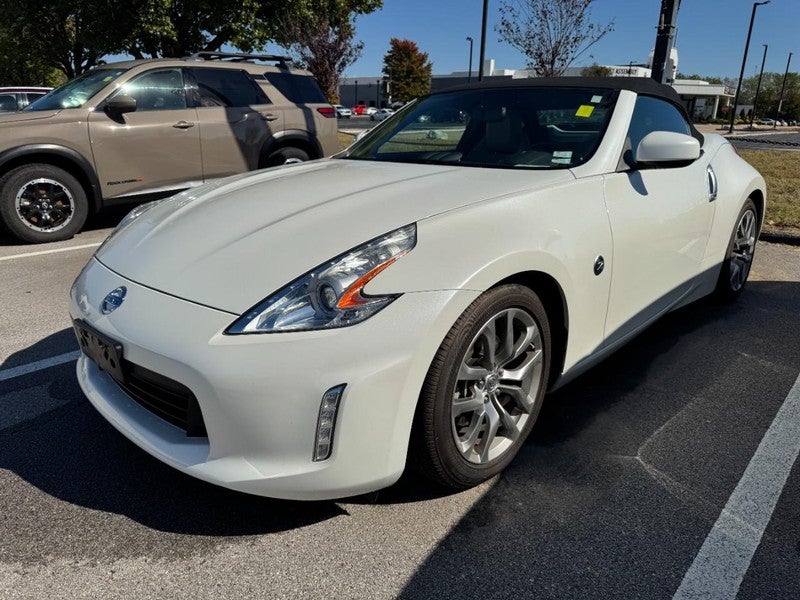 2014 Nissan 370Z 2dr Roadster Auto Touring