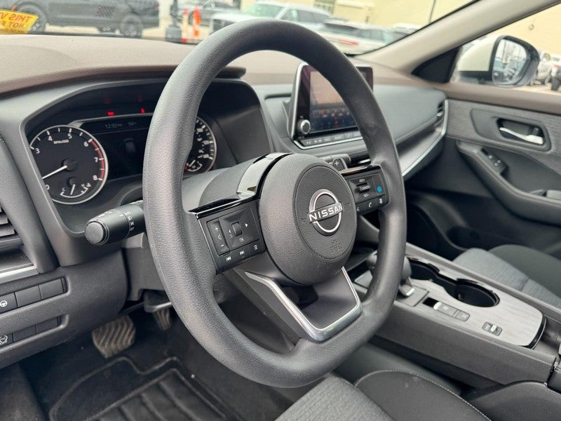 2023 Nissan Rogue FWD SV