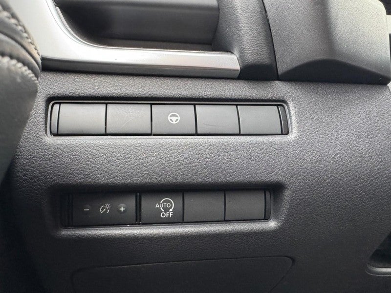 2023 Nissan Rogue AWD SV