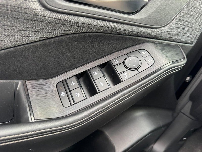 2023 Nissan Rogue AWD SV