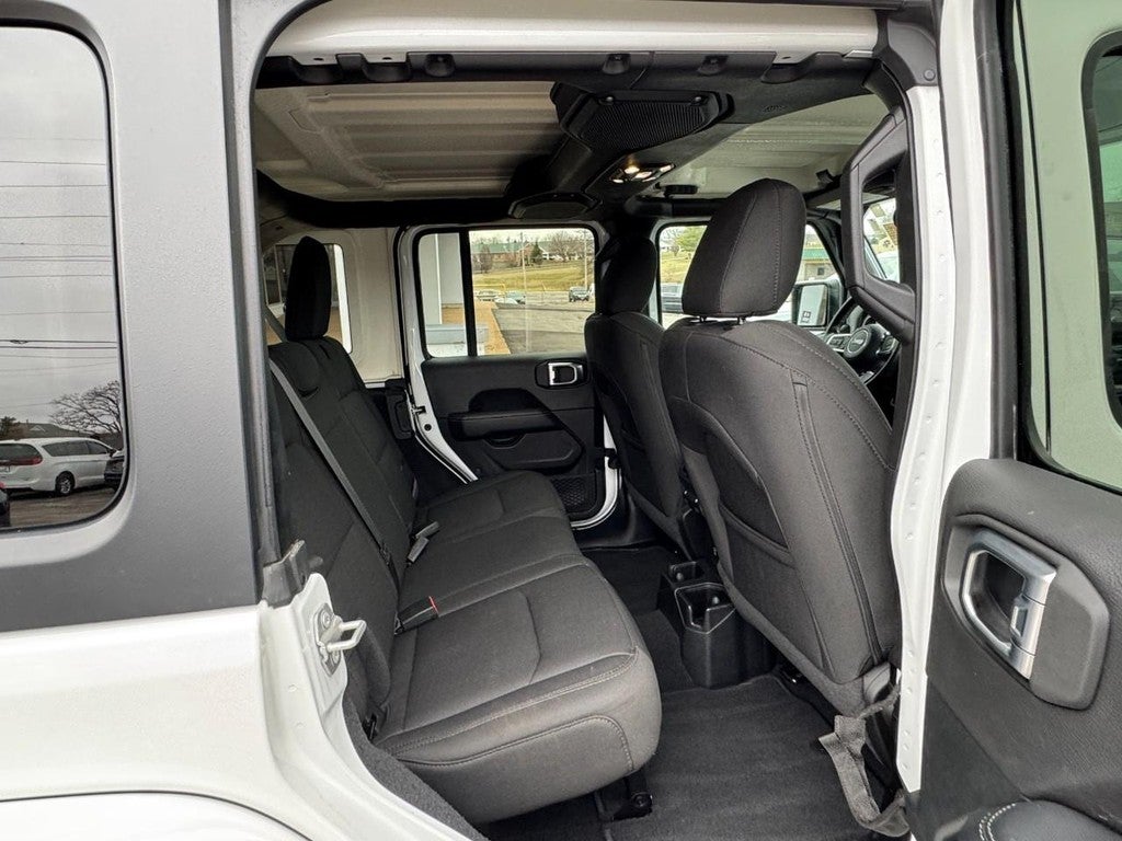 2020 Jeep Wrangler Unlimited Sahara 4x4