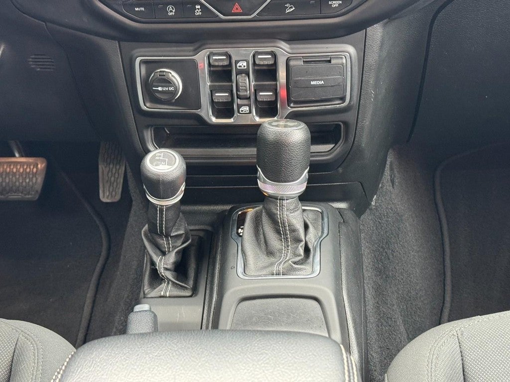 2020 Jeep Wrangler Unlimited Sahara 4x4