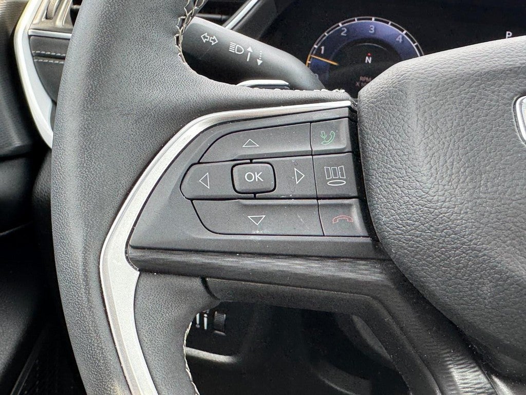 2025 Jeep Grand Cherokee Altitude X 4x4