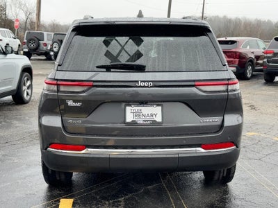 2023 Jeep Grand Cherokee Laredo 4x4