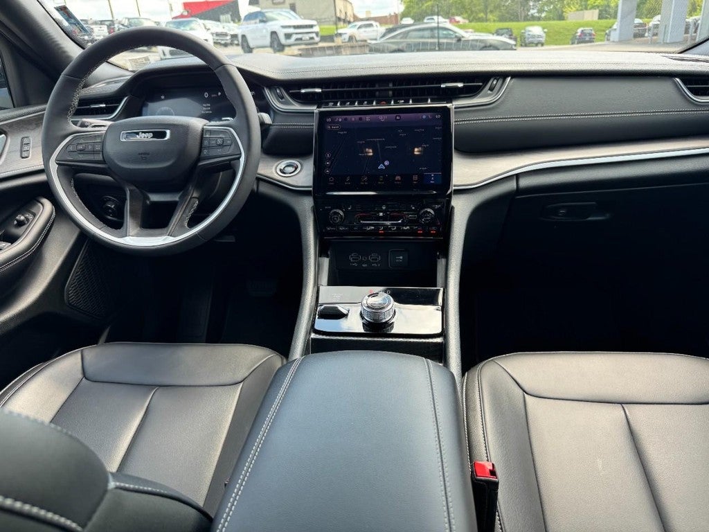 2025 Jeep Grand Cherokee Limited 4x4