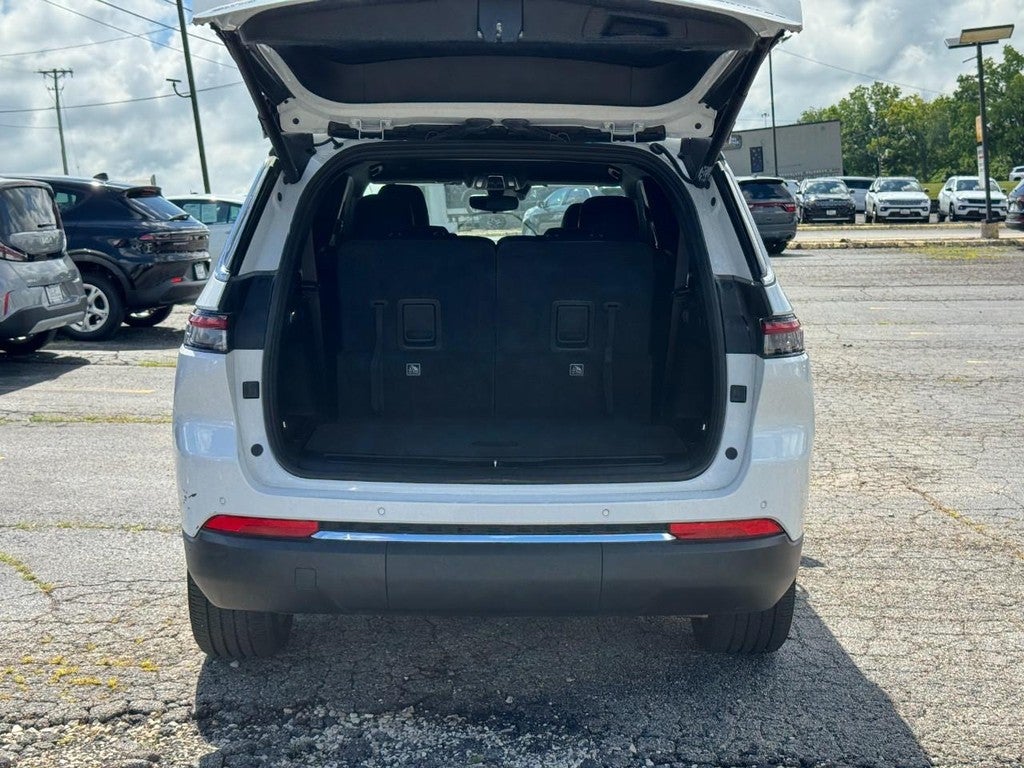 2025 Jeep Grand Cherokee L Limited 4x4