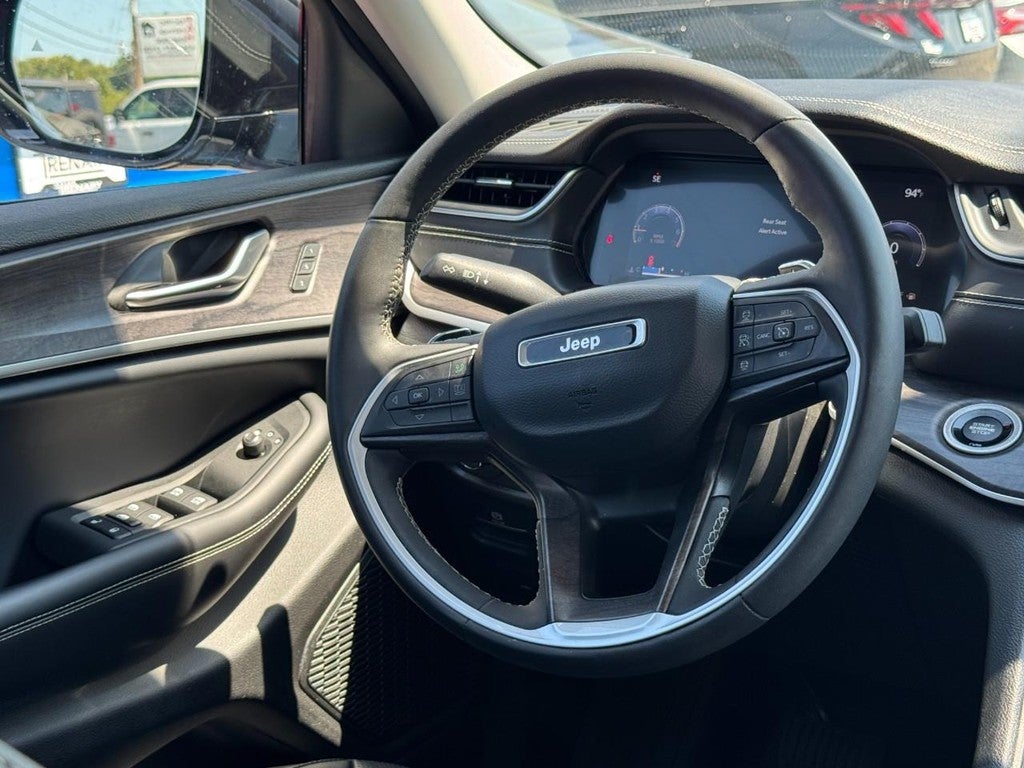 2023 Jeep Grand Cherokee L Limited 4x4